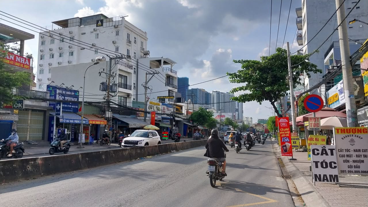 Nhà mặt tiền Huỳnh Tấn Phát, Q7 154m² giá 20.02 tỷ - Đầu tư sinh lời ngay!