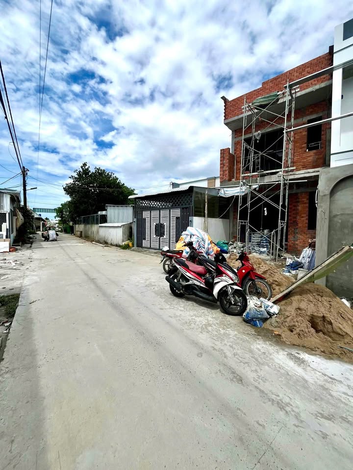 Nhà hẻm 156 Nguyễn Trung Ngạn, An Bình, Rạch Giá 100m² giá 2.55 tỷ - Sẵn sàng vào ở ngay!