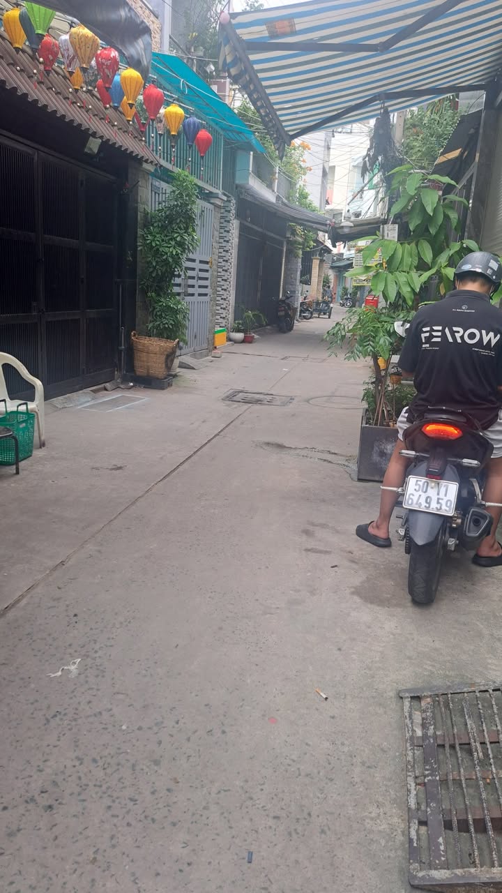 Nhà Tân Bình 4 tầng, 37.48m², giá 6 tỷ - Đang cho thuê 30 triệu/tháng!