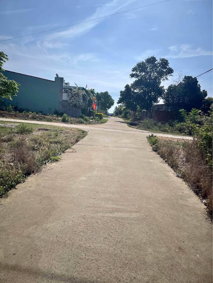 Đất thổ cư 288m² Vinh Quang, Kon Tum giá 600 triệu - Gần khu dân cư!