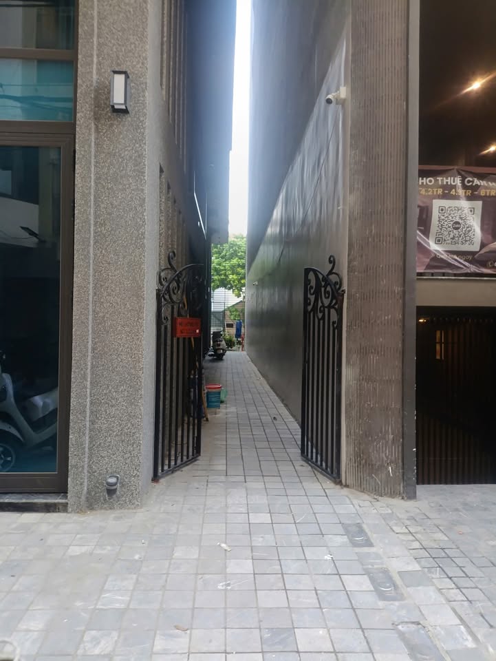 Nhà Mễ Trì 30m² giá thỏa thuận - Kinh doanh đỉnh cao với thang máy