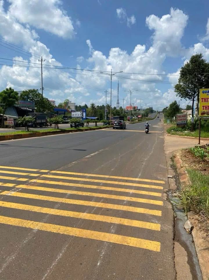 Mặt tiền Vành Đai 30/4 Buôn Ma Thuột 110m² giá 3.25 tỷ - Đầu tư sinh lời ngay!