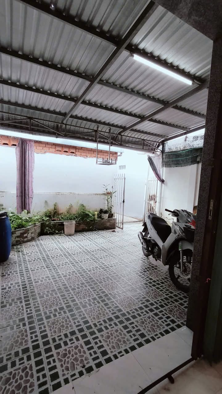 Nhà nguyên căn cho thuê tại hẻm Mỹ Xuyên, Long Xuyên, An Giang giá 3.7 triệu - Không thể bỏ lỡ!