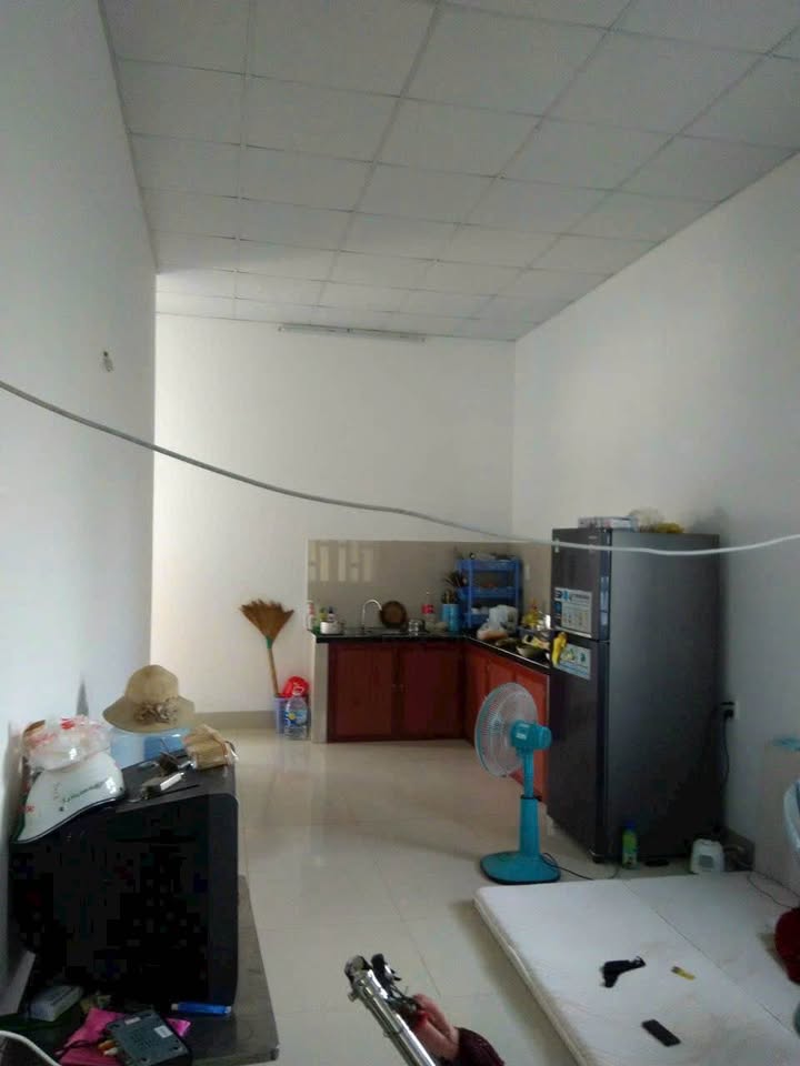 Nhà riêng Kim Dinh 310m² giá 2.7 tỷ - Sân vườn rộng thoáng mát!