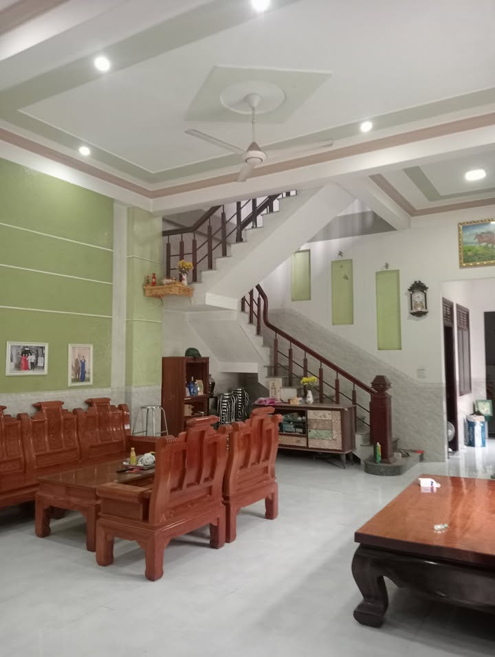 Nhà 2 tầng chính chủ mặt tiền QL19, Bình Nghi, Tây Sơn 160m² giá 2.5 tỷ - Cơ hội đầu tư tuyệt vời!