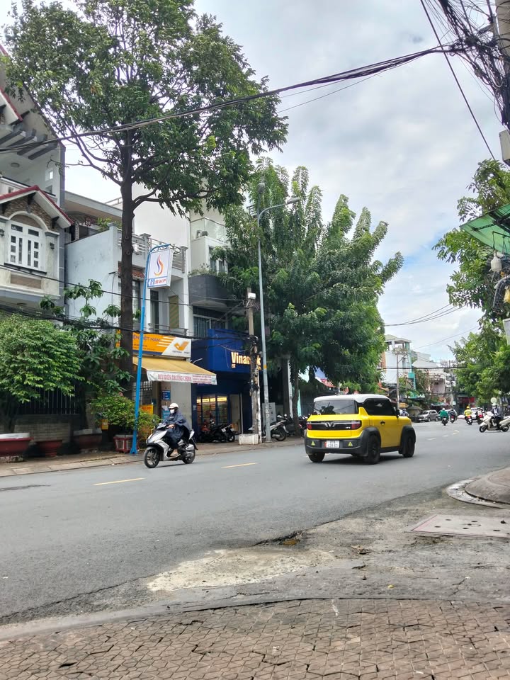 Nhà 2 tầng Trường Chinh, Tân Bình 72m² giá 6 tỷ - Gần sân bay T3!