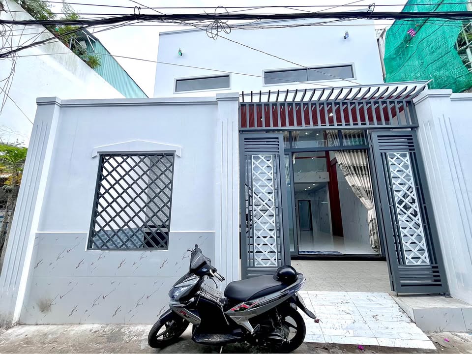 Nhà trệt lửng hẻm 98 Trần Hưng Đạo, Ninh Kiều, Cần Thơ - 118,5m² giá 4,9 tỷ - Sẵn sàng ở ngay!