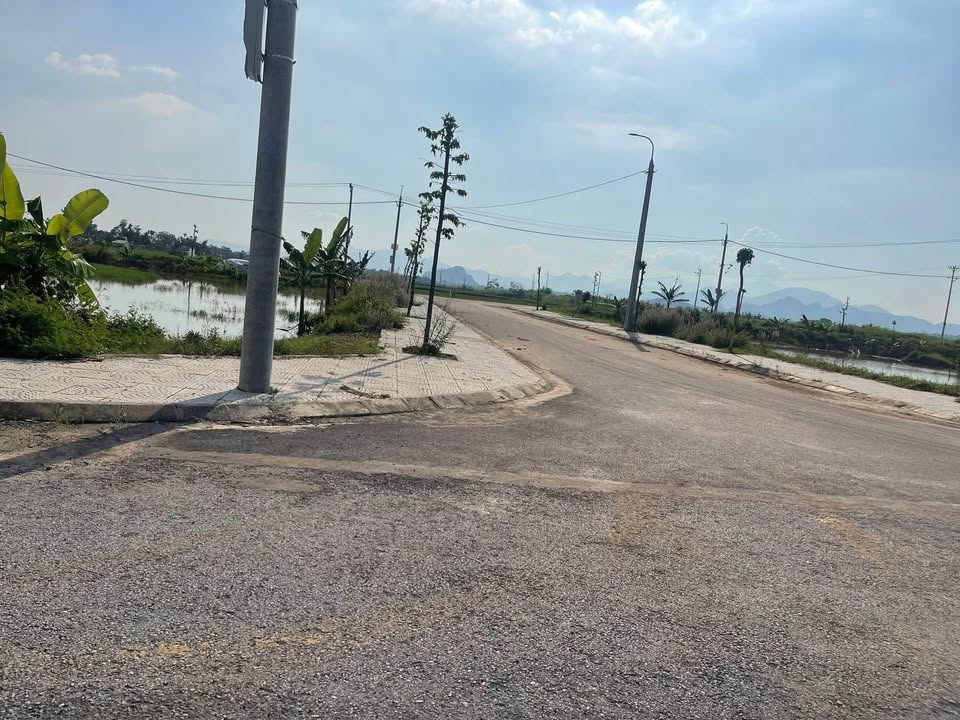 Đất nền Thọ Xuân 180m² giá thỏa thuận - Gần cụm công nghiệp và công sở!