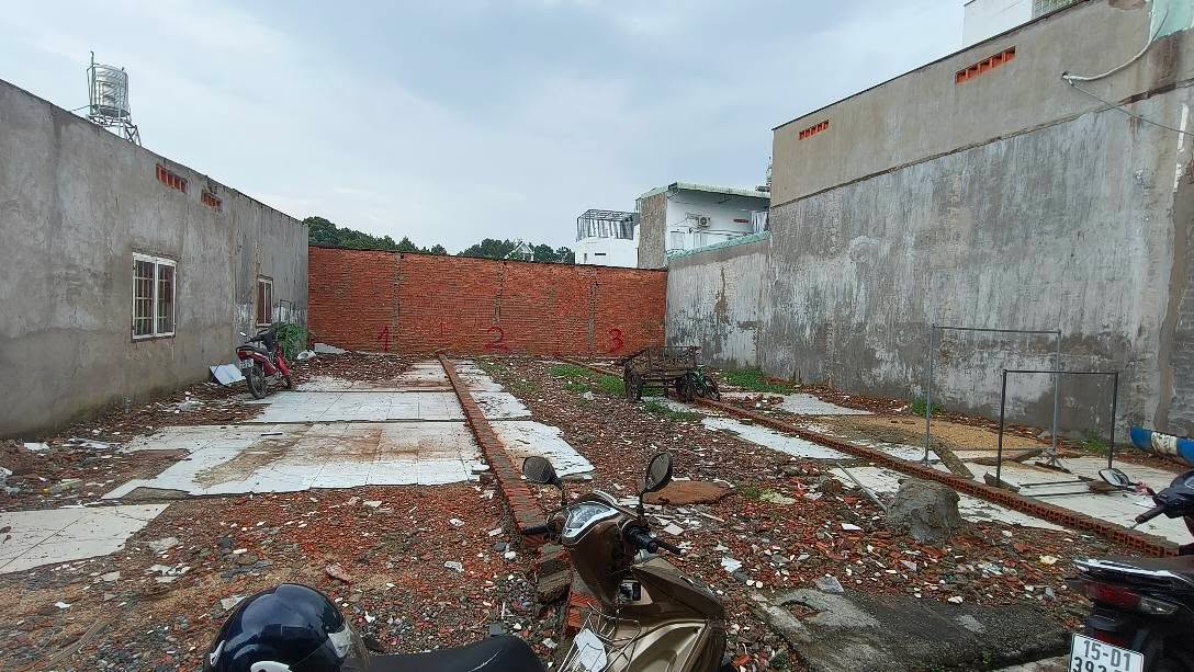 Đất nền Q12 - Phan Văn Hùm 60m² giá 3.99 tỷ - Khu vực an ninh, xây dựng tự do!