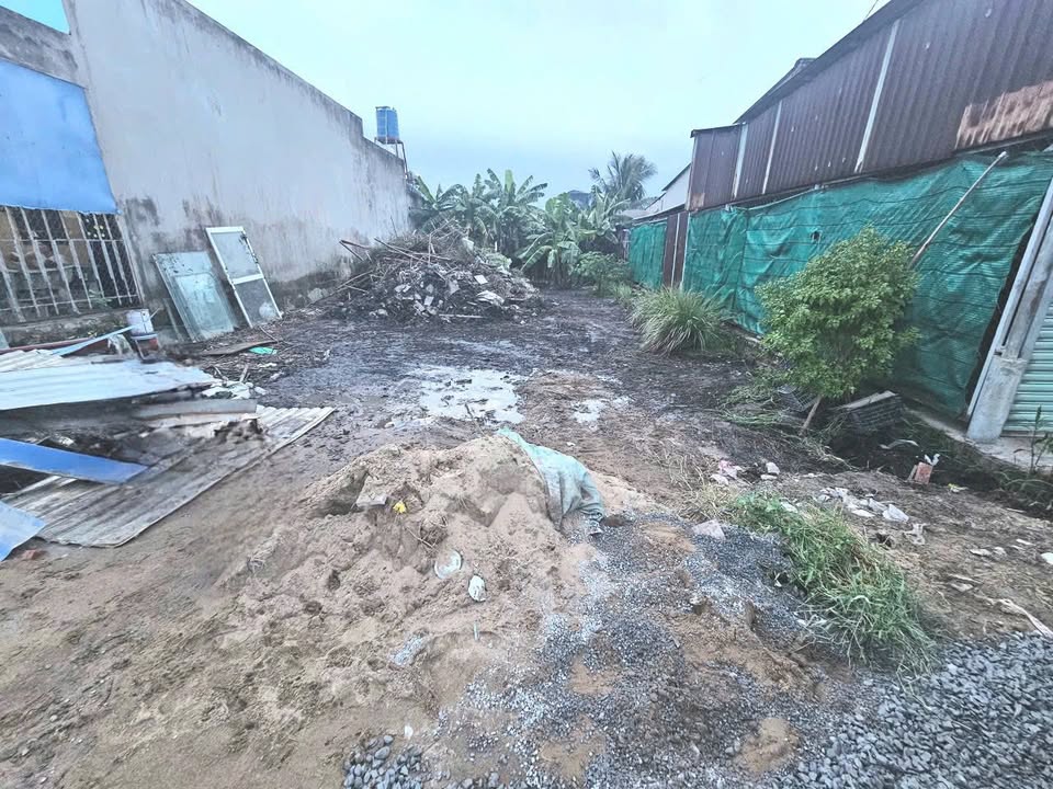 Đất thổ cư xã Đức Hòa Hạ 130m² giá 1.3 tỷ - Tiện ích đầy đủ, sổ đỏ chính chủ!