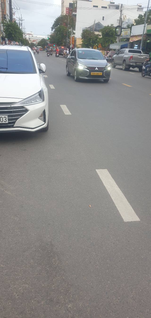 Cho thuê mặt bằng nhà nguyên căn mặt tiền Thủ Khoa Huân, Phan Thiết 8 triệu/tháng - Vị trí đắc địa cho kinh doanh!