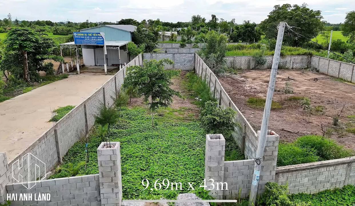 Đất nền đường Võ Văn Kiệt, Rạch Giá 416.77m² giá 1.7 tỷ - Hướng Đông Bắc, tiện ích đầy đủ!