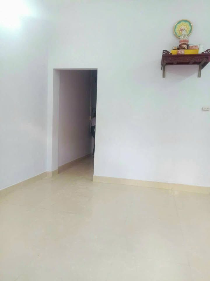 Nhà cho thuê hẻm Nguyễn Tri Phương, Dĩ An 40m² giá 3.5 triệu - Tiện nghi đầy đủ!