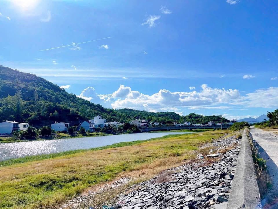 Nhà mặt tiền đường Nguyễn Thái Học 78.1m² giá 6.5 tỷ - Vị trí kinh doanh lý tưởng!