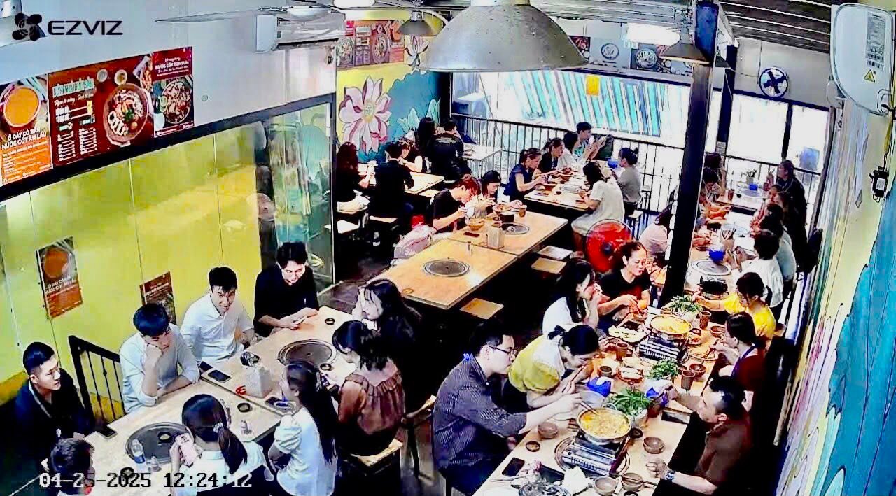 Quán Bún Thái Hải Sản 85m² Cầu Giấy - Sang Nhượng Gấp, Nhận Quán Ngay!