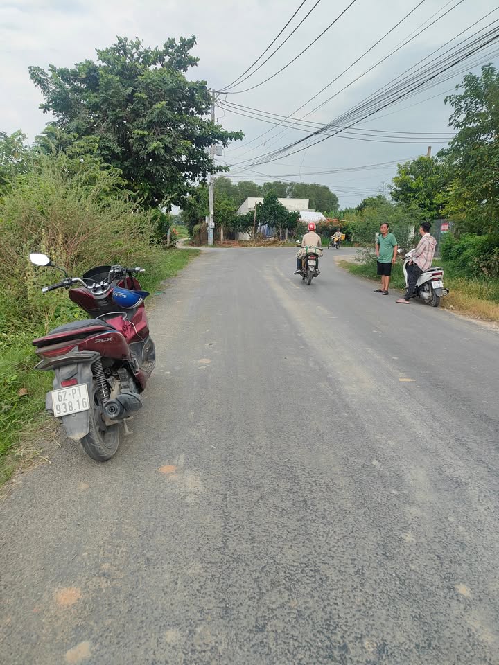 Đất thổ cư 1430m² đường Lục Viên, Đức Hòa giá 11 tỷ - Sổ đỏ chính chủ!