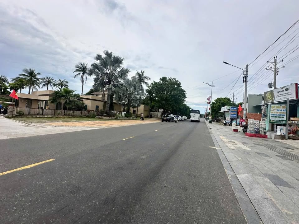 Phòng đôi 40m² tại Mũi Né - 5 triệu/tháng - Sân vườn thoáng đãng, gần biển