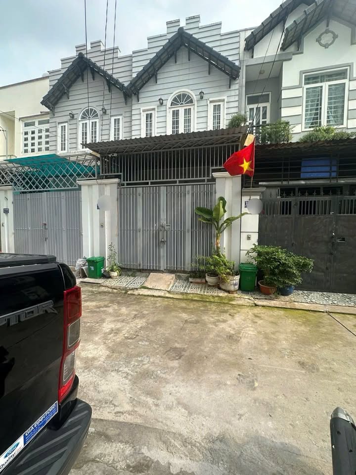 Nhà phố cho thuê quận 12, 56m² giá 8.5 triệu - Không gian sống lý tưởng!