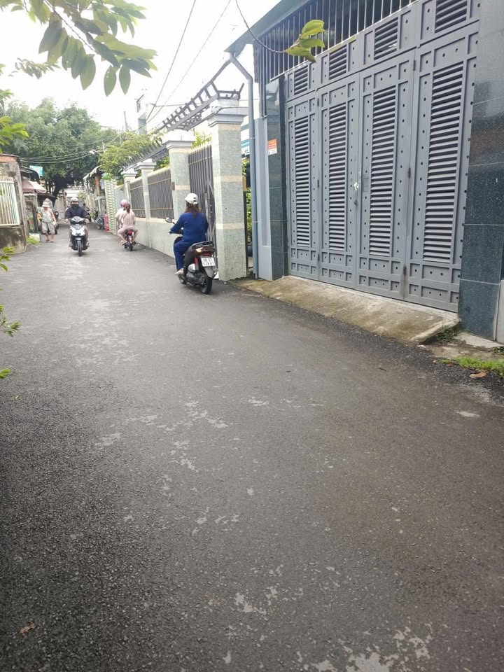 Nhà cho thuê đường Hiệp Thành Quận 12, 125m² giá 9 triệu - Vị trí đắc địa cho kinh doanh!