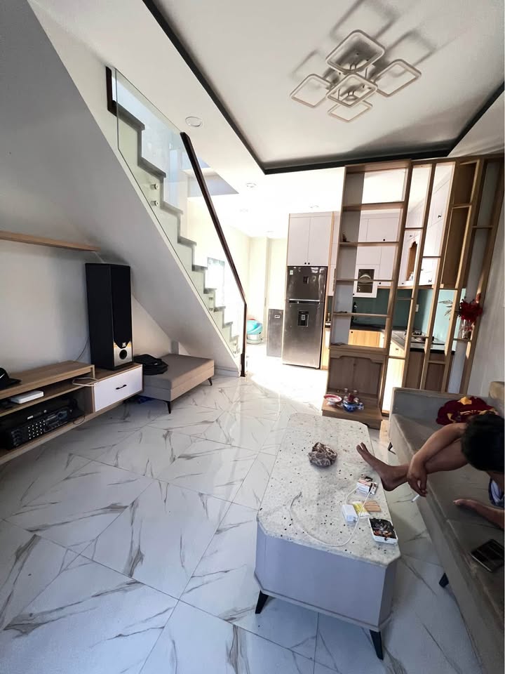 Nhà lầu 2 tầng tại Đức Long 48m² giá 700 triệu - Mua về ở ngay!