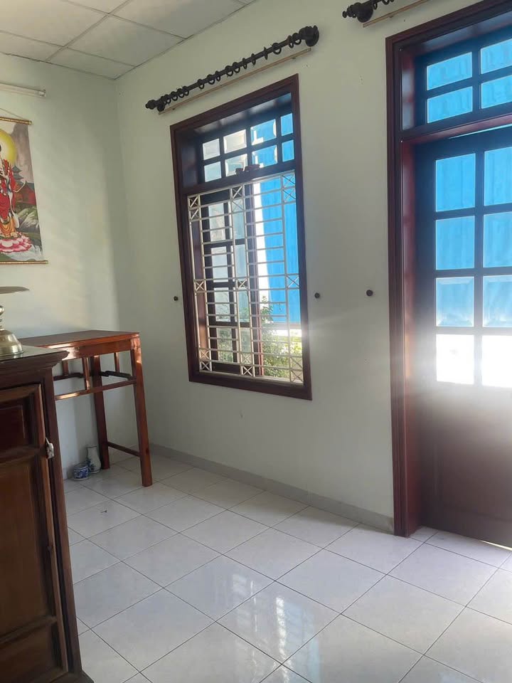 Nhà 2 tầng hẻm Nguyễn Tri Phương, Nha Trang 94m² giá 8.5 tỷ - Kinh doanh cho thuê lý tưởng!