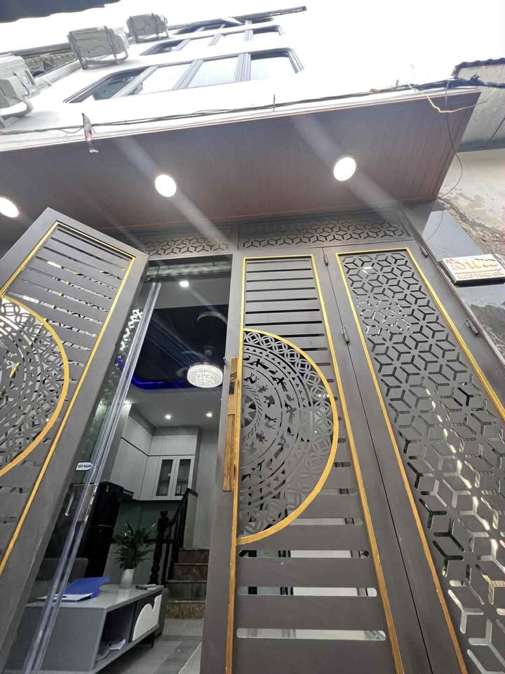 Nhà phố Trương Định, Hai Bà Trưng 23m² giá 6.15 tỷ - Chính chủ, nội thất tặng kèm!