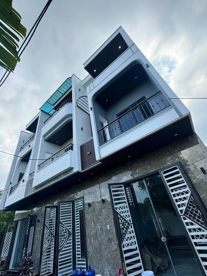 Nhà góc Đỗ Huy Rừa, 47m² giá 2 tỷ - Không lỗi lầm, sẵn sàng vào ở!