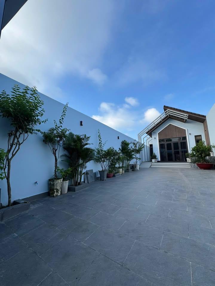 Nhà Lái Thiêu 241m² giá thỏa thuận - Gần Vĩnh Phú Sân 2, ô tô vào tận nhà!