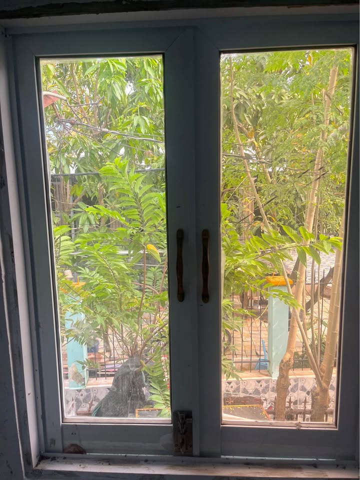 Nhà cho thuê Hẻm 1991 Lê Văn Lương, 95m² - Tiện ích đầy đủ, khu dân cư đông đúc!