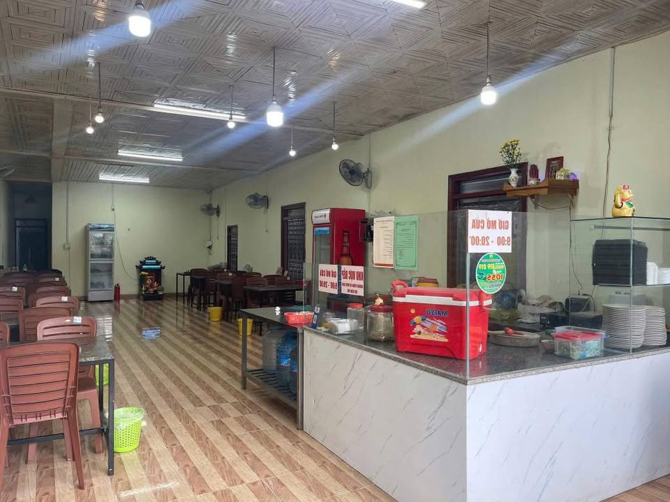 Cửa hàng cho thuê đường Amakhe, 150m² giá 9.5 triệu - Kinh doanh sầm uất!