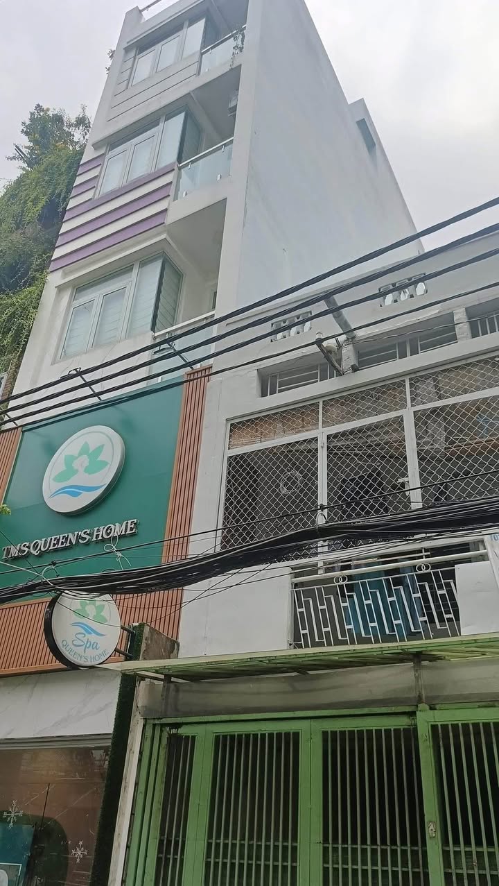 Nhà hẻm xe hơi tránh nhau tại Cách Mạng Tháng 8, Tân Bình 60m² giá 11 tỷ - Tiềm năng đầu tư mạnh mẽ!