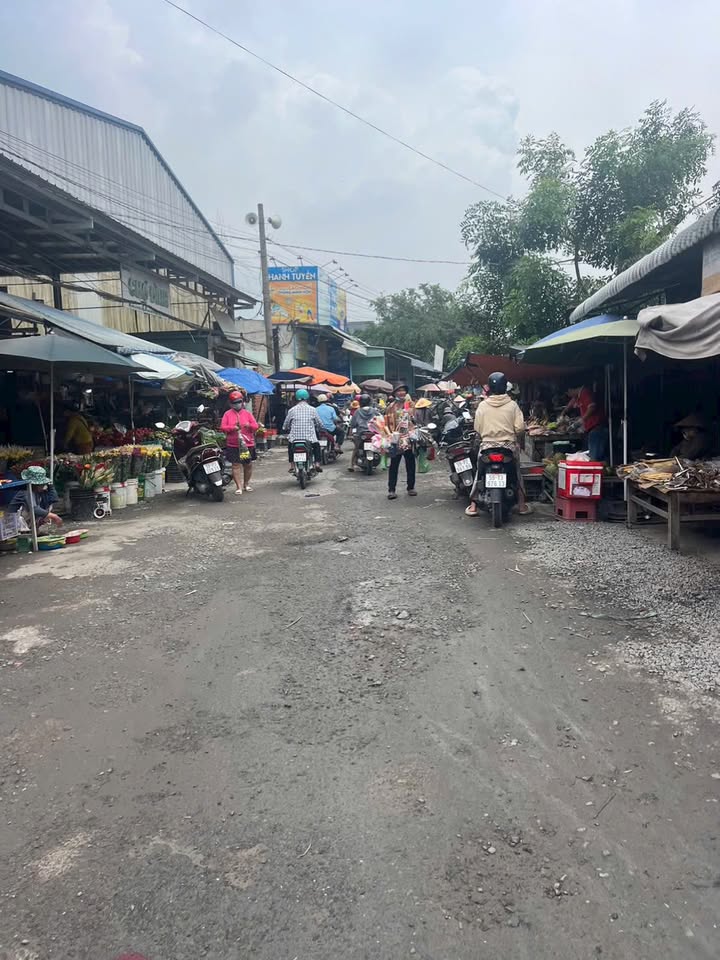 Nhà nguyên căn cho thuê tại Đức Hòa, Long An 125m² - Ô tô vào tận nơi!