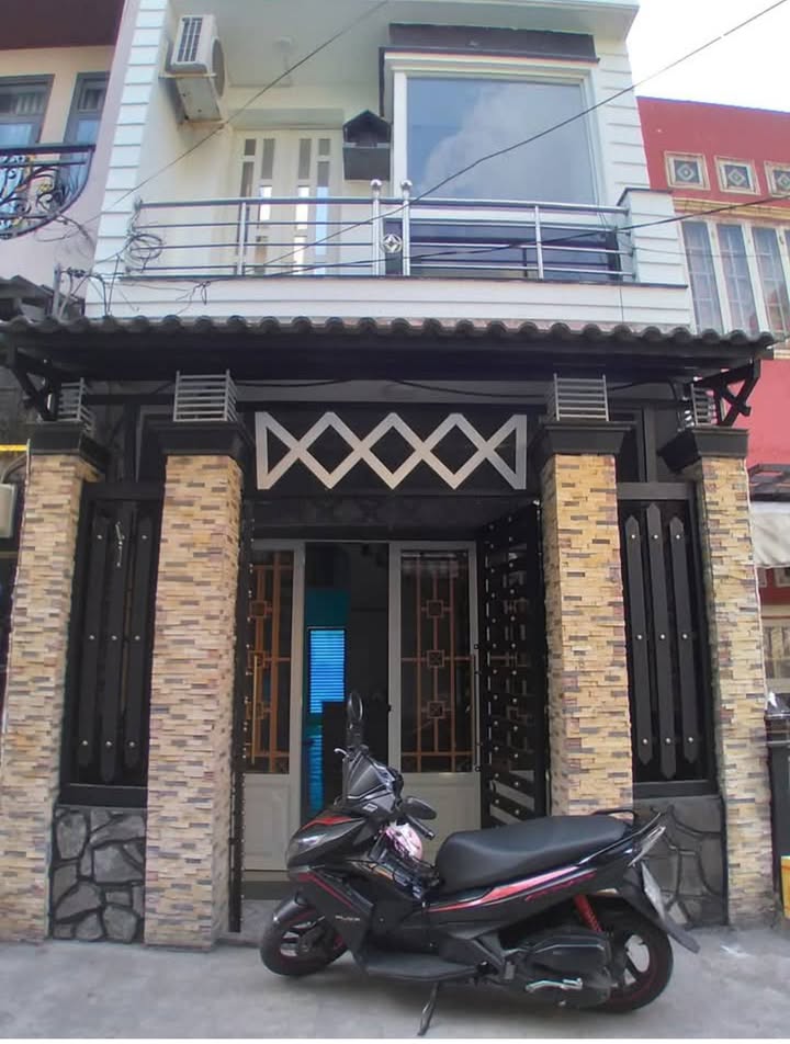 Nhà cho thuê hẻm 363 Bình Trị Đông, 56m² giá 8 triệu - Nhà mới sạch sẽ, thoáng mát!