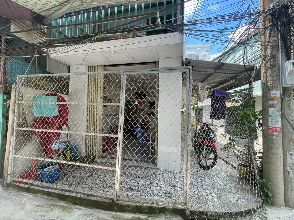 Nhà cấp 4 Hẻm Nguyễn Du, Long Xuyên 52m² giá 1 tỷ - Sẵn sàng vào ở!