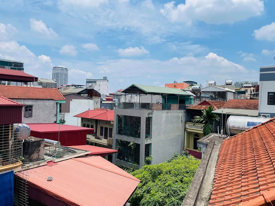 Nhà đẹp Tây Hồ 90m² giá thỏa thuận - Gara ô tô 7 chỗ tiện lợi!