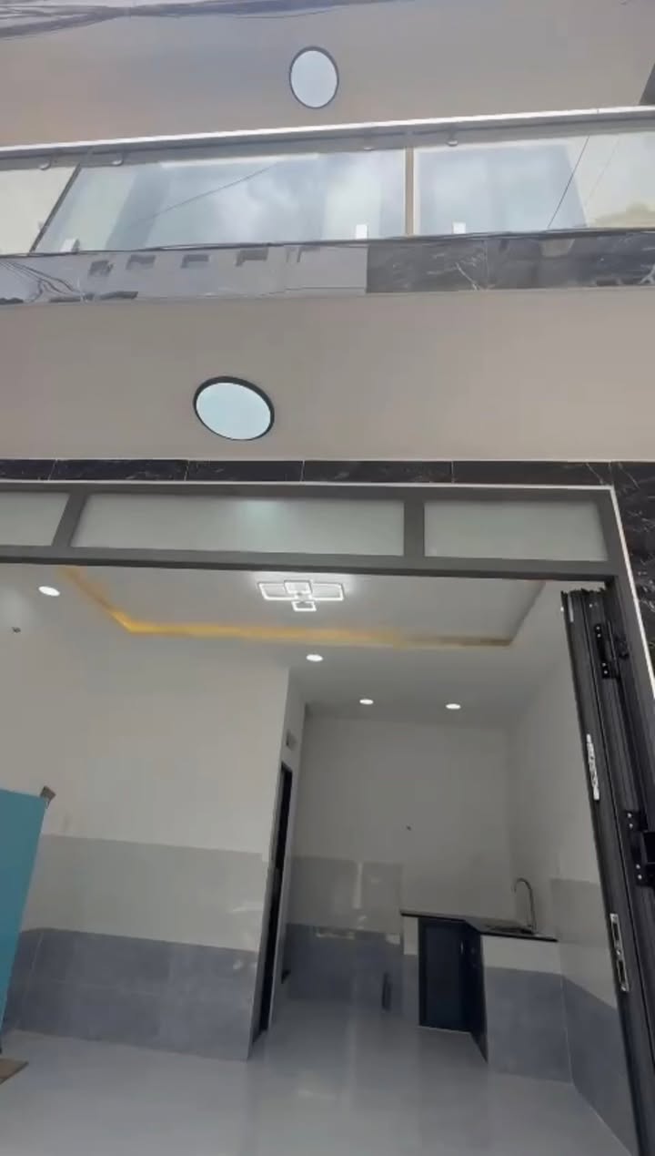 Nhà cho thuê hẻm Tân Quy, Quận 7, 18m² giá 6 triệu - Đầy đủ tiện nghi!