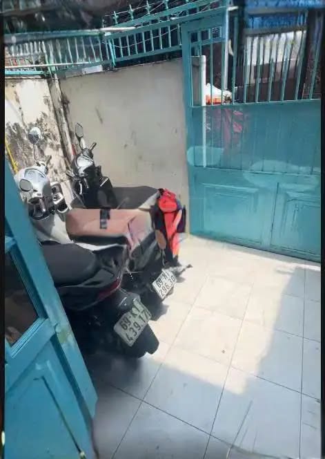 Nhà nguyên căn cho thuê Lê Văn Lương, quận 7, 40m² - Giá chỉ 7 triệu/tháng!