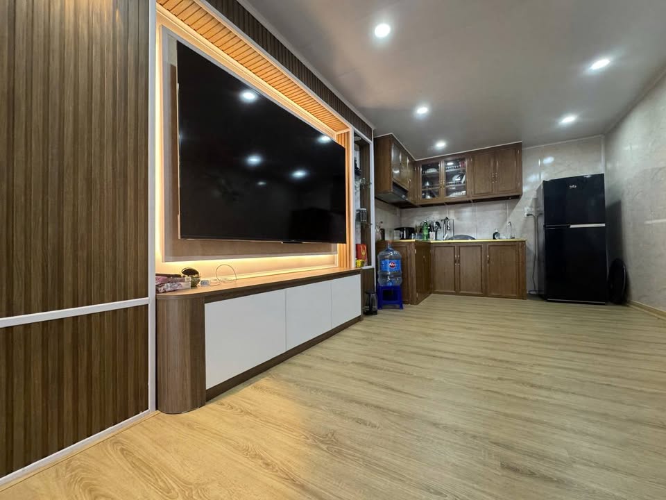 Nhà phố Lê Quang Đạo, Mỹ Đình 35m² giá 2.5 tỷ - Lô góc thoáng mát!