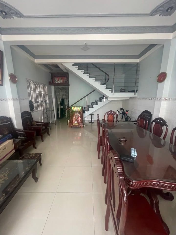 Nhà phố Bình Tân 950m² giá 40 tỷ - Đầu tư sinh lời hấp dẫn!