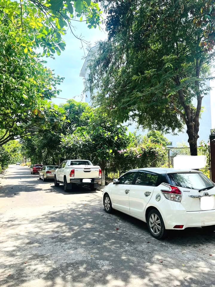 Đất biệt thự Trần Đình Long Cẩm Lệ 300m² giá chỉ 14 triệu - Dân trí cao, vị trí đắc địa!