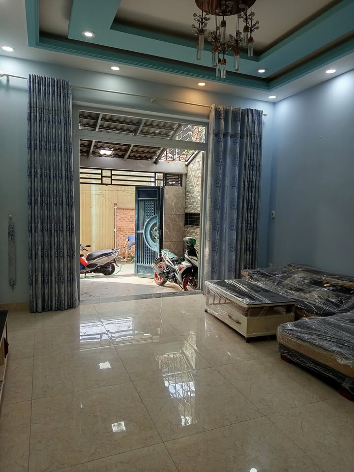 Nhà nguyên căn cho thuê tại phường Lái Thiêu, TP Thuận An - Giá 10 triệu/tháng, khu an ninh