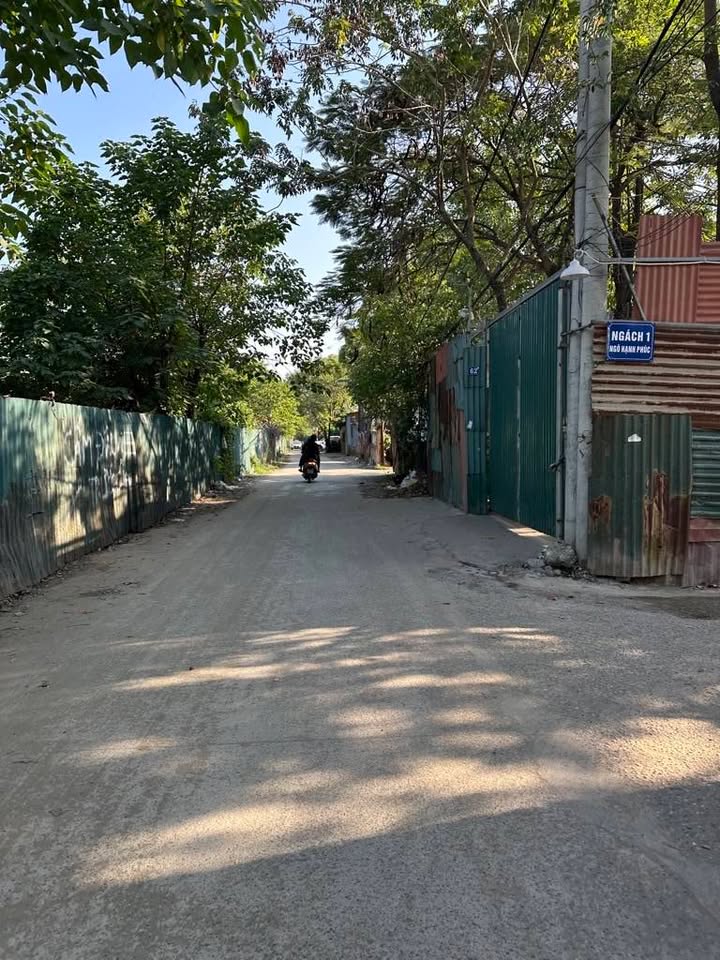 Nhà 1 tầng Tân Mai Hoàng Mai 53m² giá 1.6 tỷ - Vị trí vàng gần sân bóng