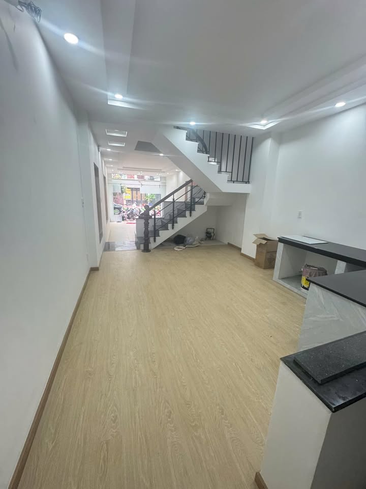 Nhà cho thuê đường Cao Lỗ, Quận 8, 18m² - Nhà mới, tiện nghi đầy đủ!