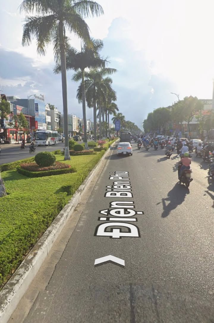 Nhà 3 tầng mặt tiền kẹp kiệt Điện Biên Phủ, Đà Nẵng 32m² giá 8 tỷ - Kinh doanh thuận lợi!