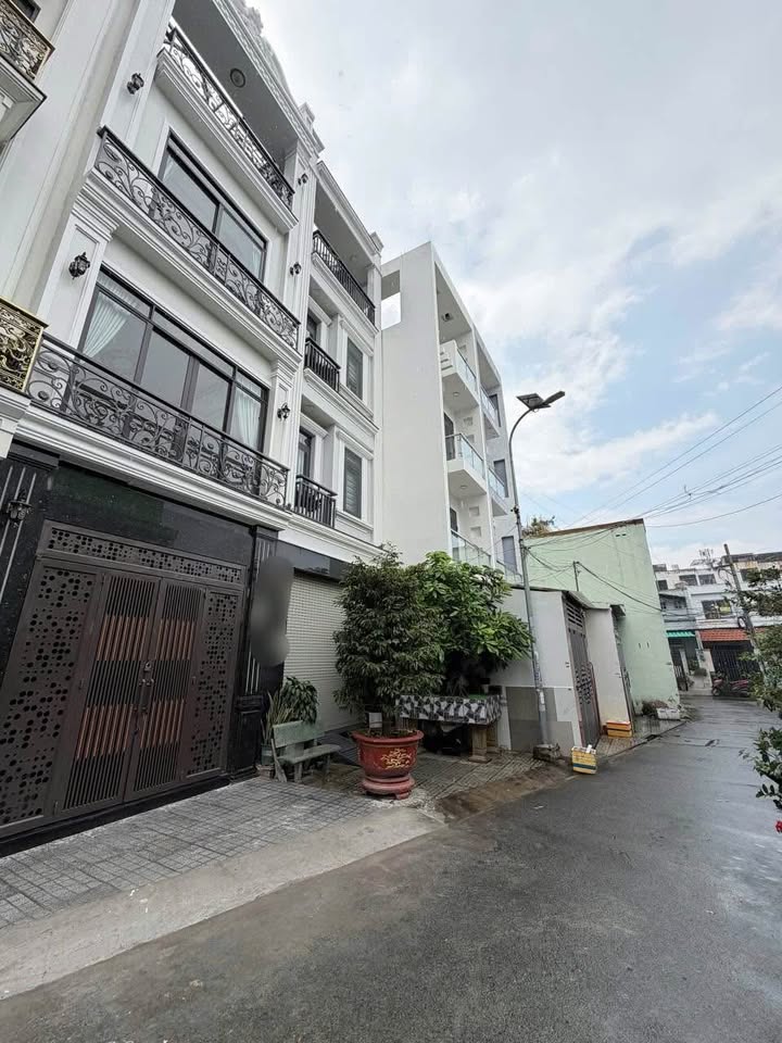 Nhà hẻm 621 Tỉnh Lộ 10, Quận Bình Tân, 53.2m², giá 7.7 tỷ - Chính chủ bán gấp!