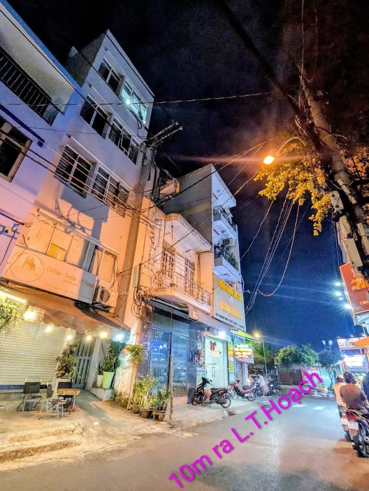 Căn hộ dịch vụ 6 tầng quận Tân Phú giá 15 tỷ - Đầu tư sinh lời ngay!