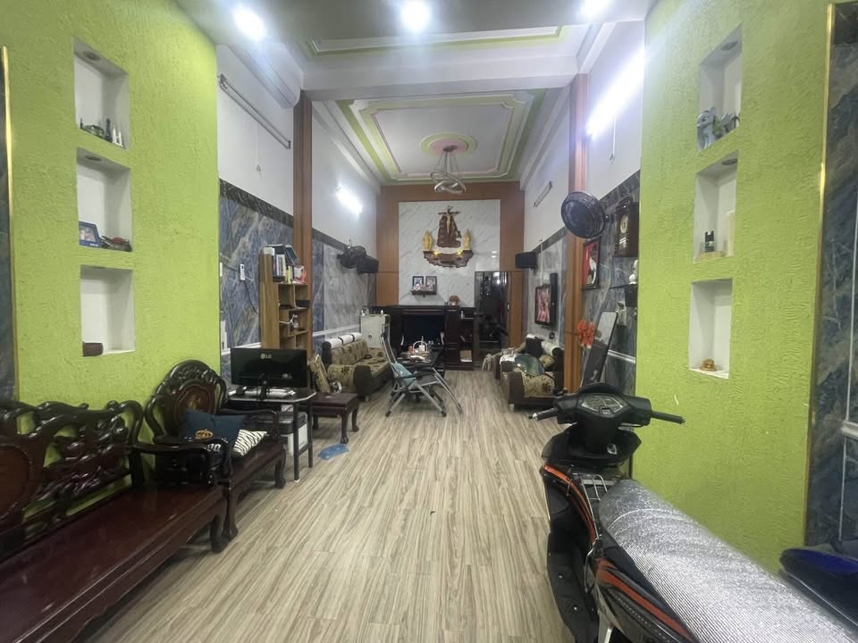 Nhà mặt tiền kinh doanh Độc Lập, Tân Phú 80m² giá 11.8 tỷ - Đầu tư sinh lời ngay!