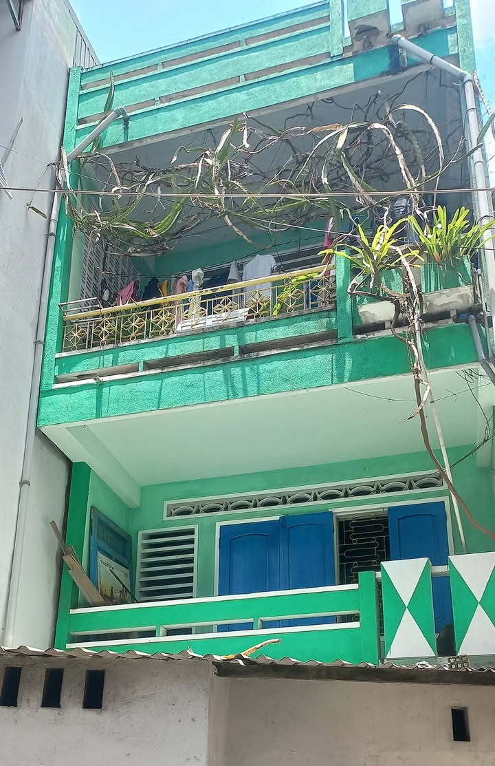 Nhà hẻm rộng Trần Hưng Đạo, Quy Nhơn 60.8m² giá 2 tỷ - Chính chủ cần bán gấp!