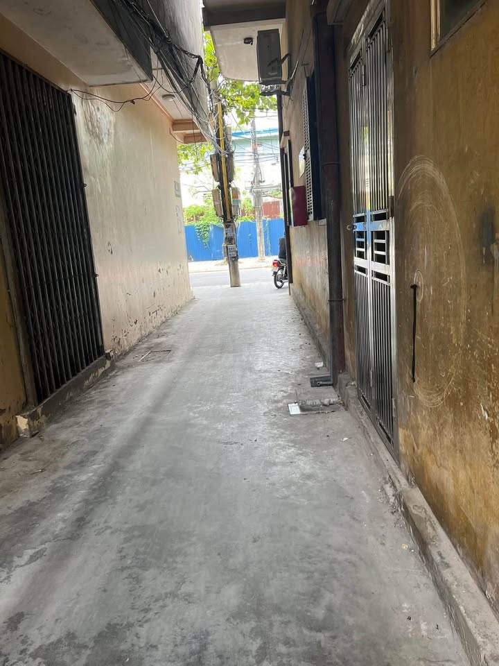 Nhà phố 2 tầng đường Hoàng Hoa Thám, Nam Định 25m² giá 950 triệu - Cơ hội sở hữu ngay!