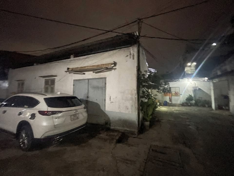 Kho xưởng cho thuê tại Tân Sơn Nhì, 97m² - Giá chỉ 10 triệu/tháng